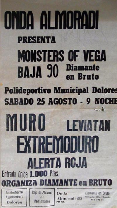 carteles y anuncios